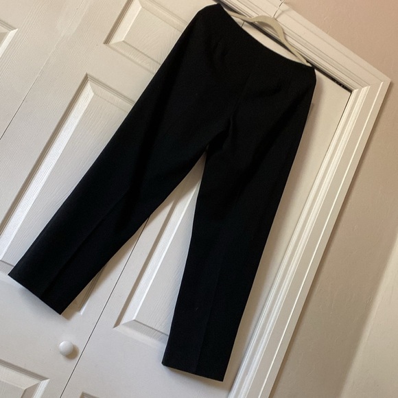 Talbots trouser/pants/slacks. Zip front. Flat key pockets. Stretch. Size 10. - Picture 4 of 7